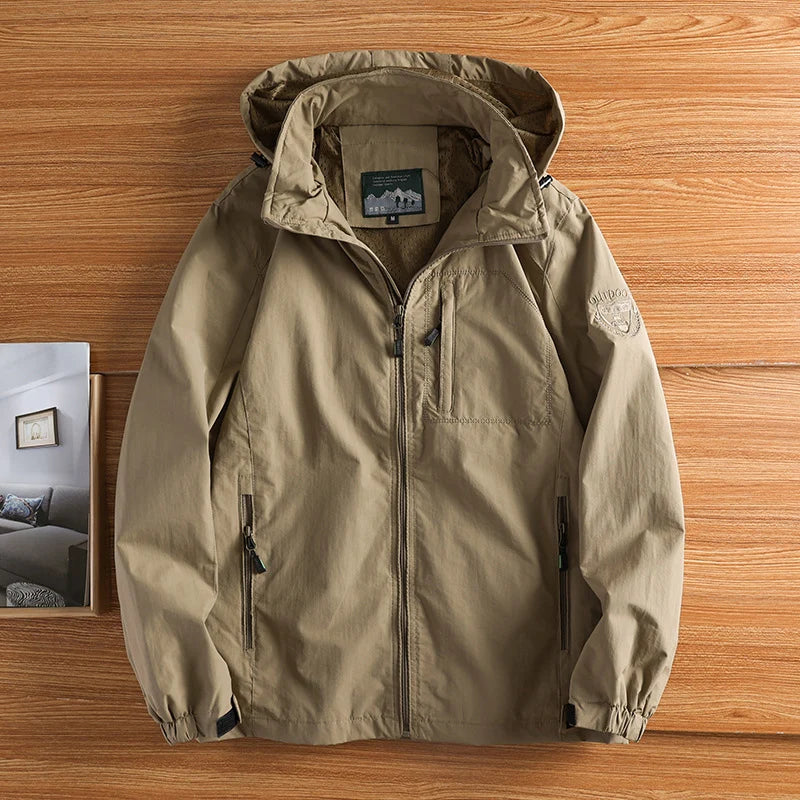 Jaqueta Masculina Impermeável com Capuz Respirável Secagem Rápida – (Promoção de Inverno 2025)