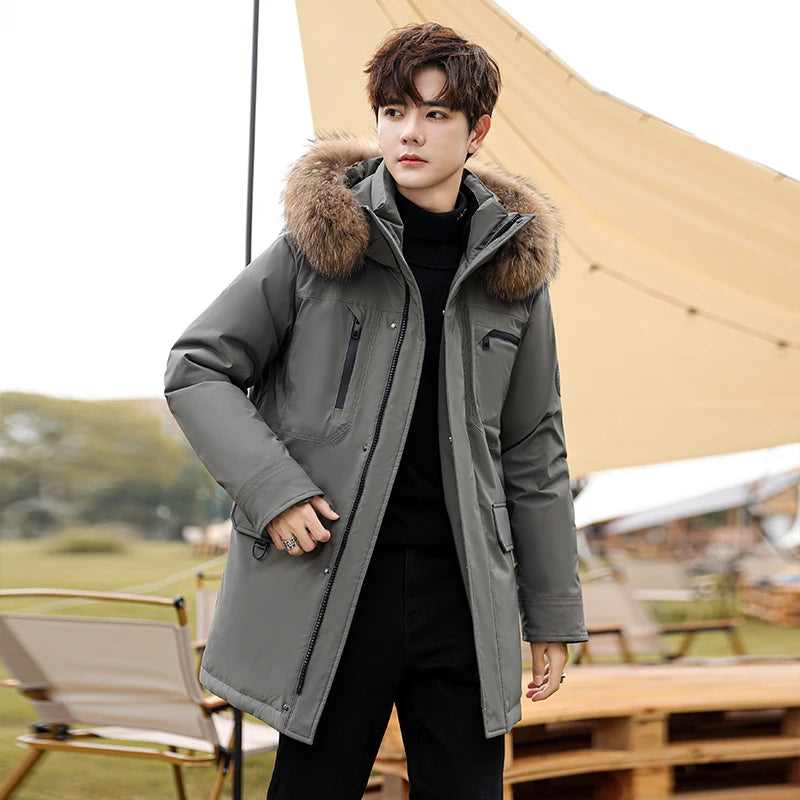 Jaqueta Masculina Longa com Capuz Peluciado – (Promoção de Inverno 2025)
