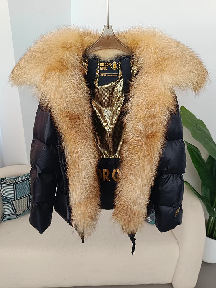 Jaqueta Curta Feminina com Gola Capuz Forro – (Promoção de Inverno 2025)