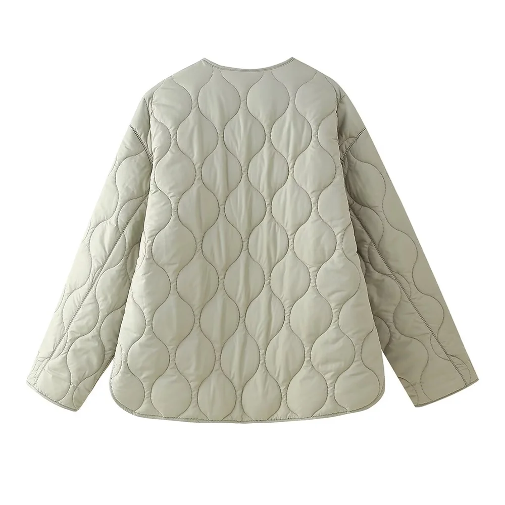 Casaco Feminino Leve de Algodão com Decoração de Bolsos - Modelo Oversized - (Promoção de Inverno 2025)