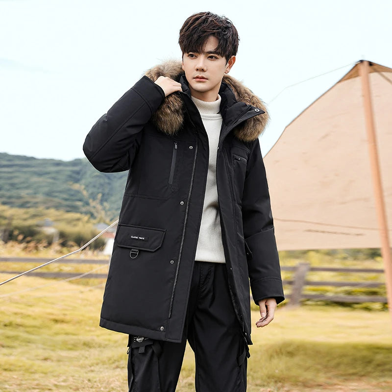 Jaqueta Masculina Longa com Capuz Peluciado – (Promoção de Inverno 2025)