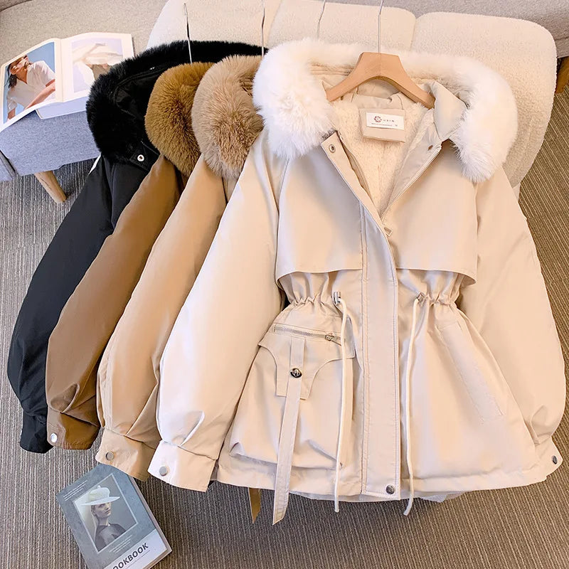 Casaco Feminino com Capuz Forrado a Polar Parka Acolchoada - (Promoção de Inverno 2025)