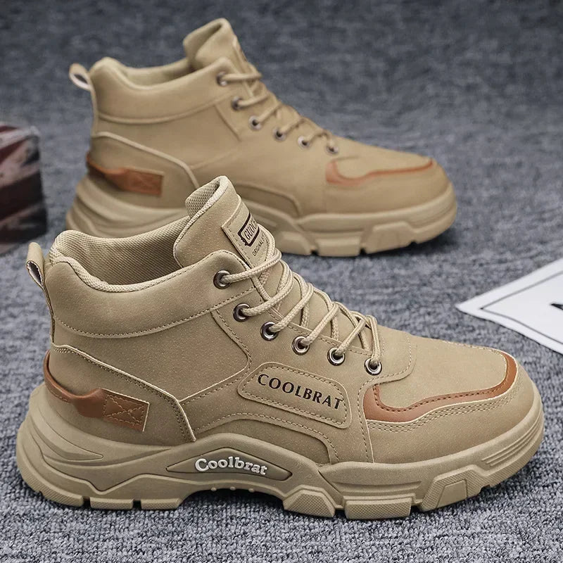 Bota Masculina de Cano Curto Estilo Britânico Antiderrapante Confortável – (Promoção de Inverno 2025)